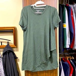 A Pea in the Pod Maternity and Nursing Top